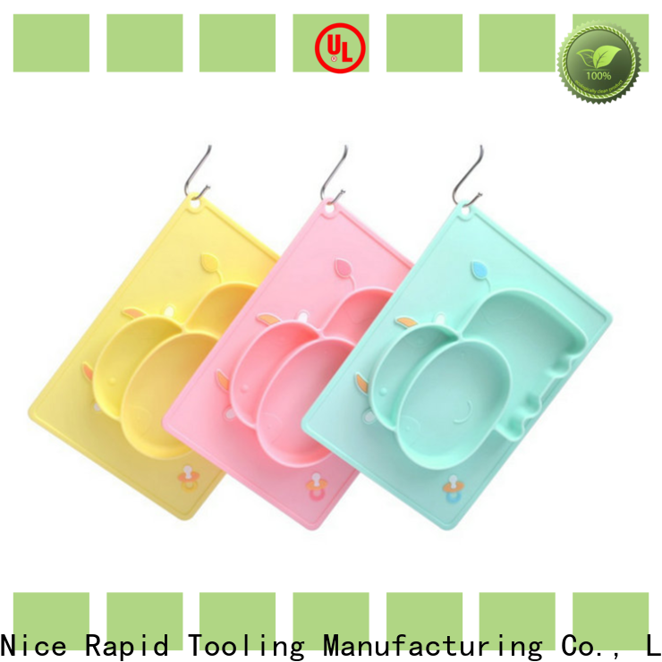 Latest silicone baby feeding spoon manufacturers for baby store