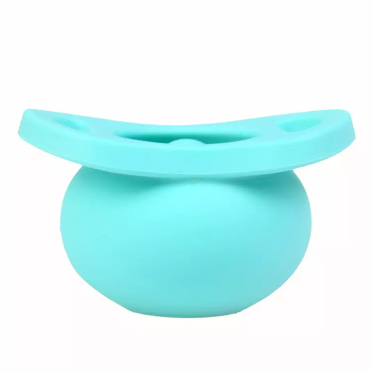Retractable infant nipple baby silicone pacifier with PP box